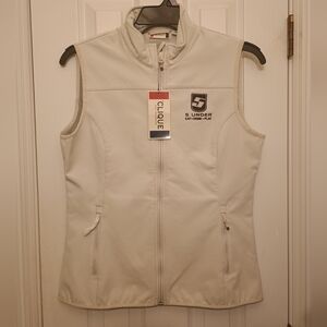 Clique Women's Cream Sleeveless Vest